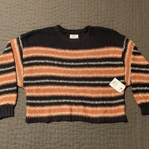 Cropped Billabong sweater